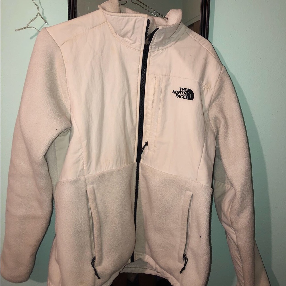 WHITE NORTH FACE JACKET